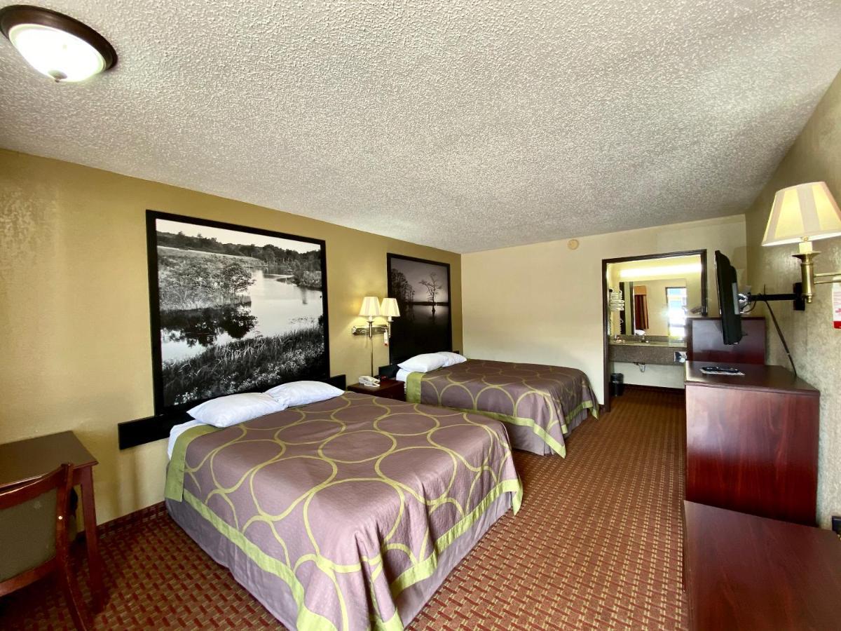 Super 8 By Wyndham Shawnee Hotel Luaran gambar